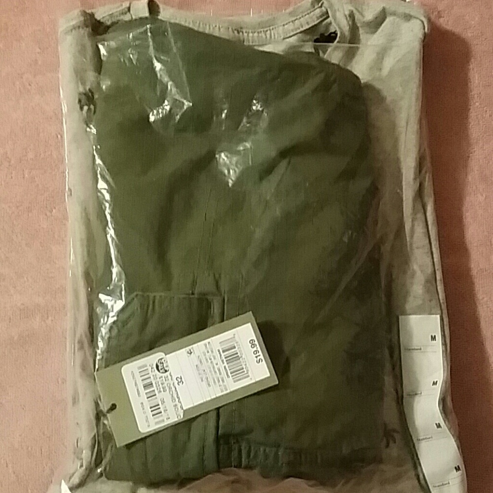 Cargo shorts + T shirt Set goodfellow & co. NWT. - Picture 8 of 8